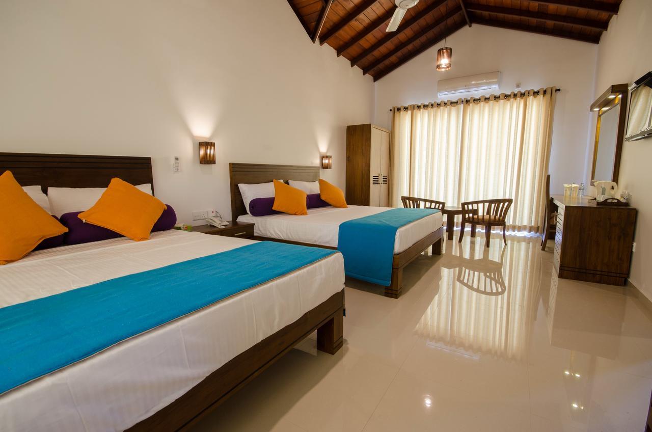 Okwin Resort Kandy Exterior photo